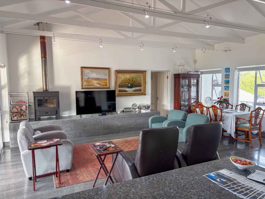 3 Bedroom Property for Sale in Stilbaai Wes Western Cape